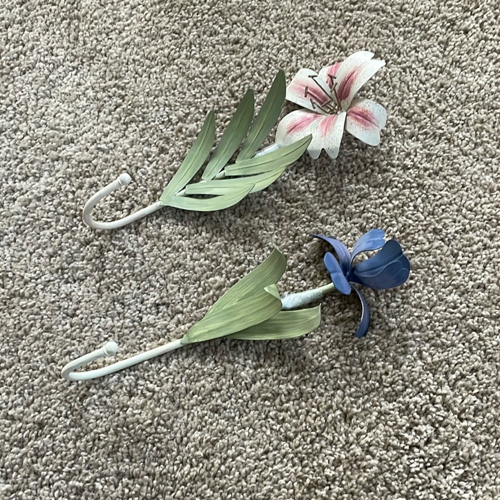 Metal Flower Hooks